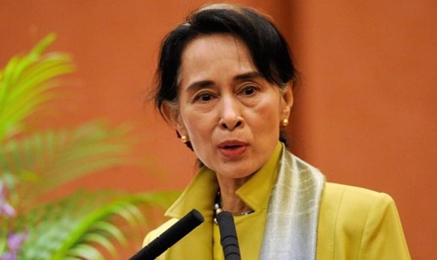 Pope offers asylum to Suu Kyi